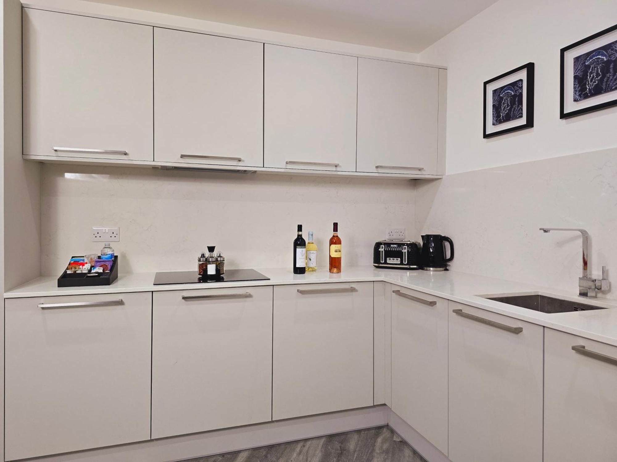 Abbey Corner By Nivaas Appartement Reading Buitenkant foto